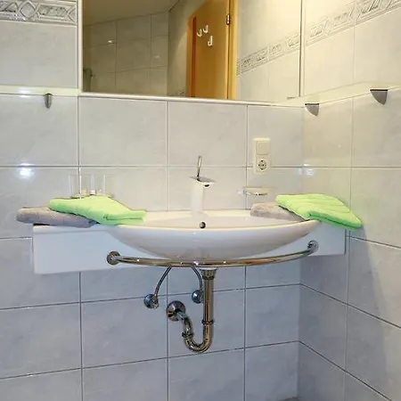 公寓 ;haus Helga 115w *
